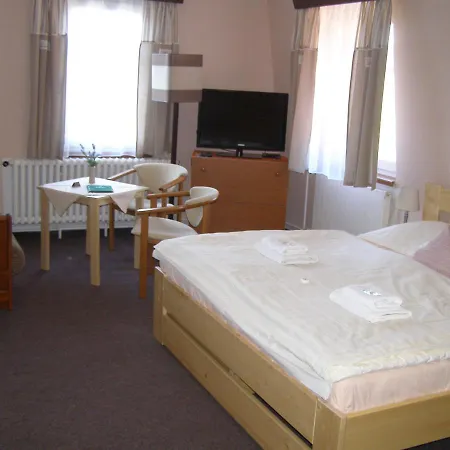 Garni Belveder Otel *